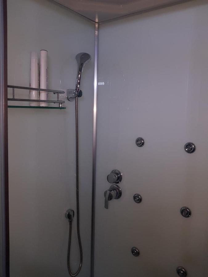 Tulean Cabin Săcel Екстериор снимка