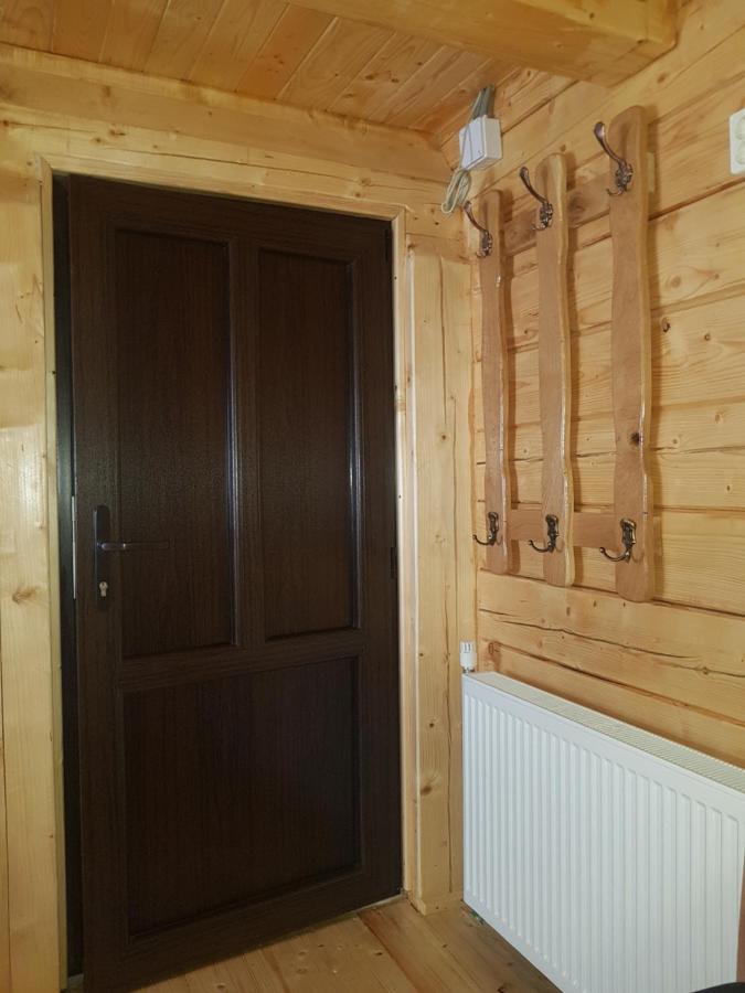 Tulean Cabin Săcel Екстериор снимка